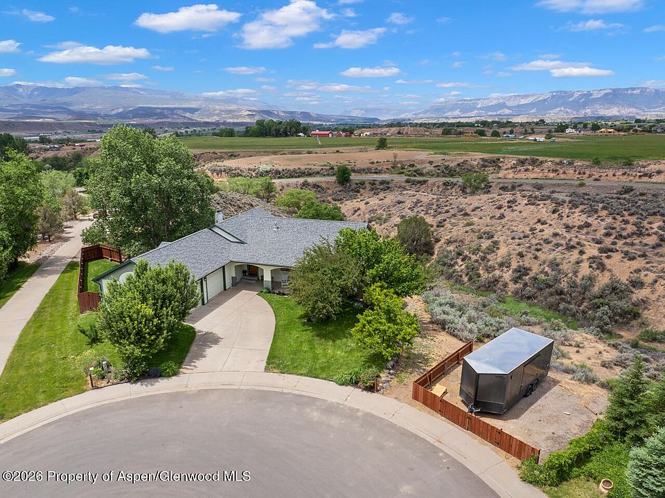 1st image of 433 Eagles View Ct