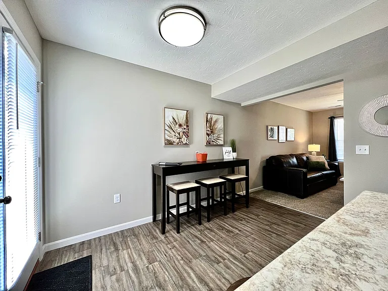 430 Ridgelawn Ave — Photo 10