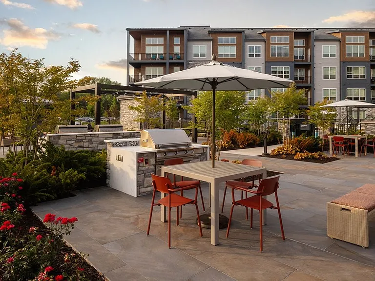 Courtyard with BBQ grills and picnic areas