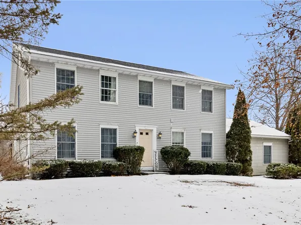 6169 County Road 41, Farmington, NY 14425