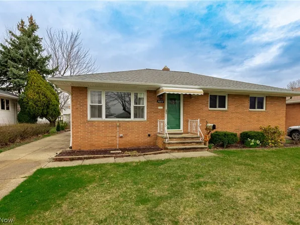 30217 Arnold Rd, Willowick, OH 44095