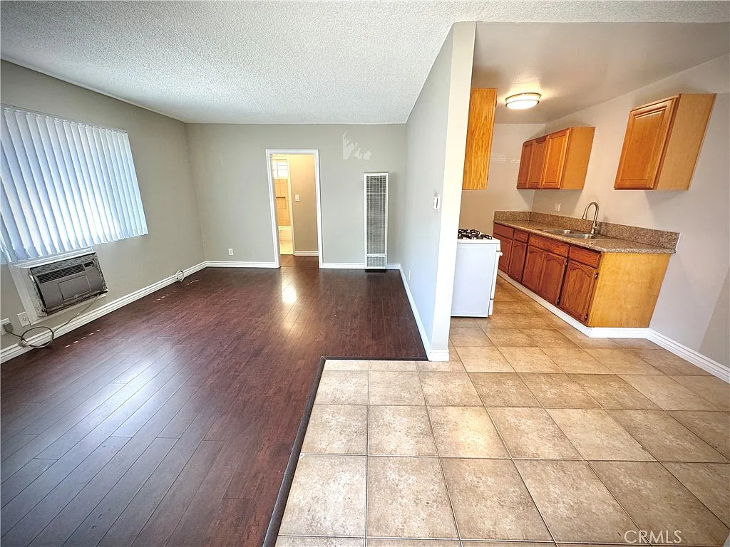 1 bed, 625 sqft, $1,795 — Photo 1