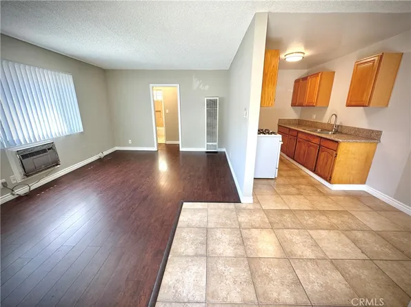 321 N Macneil St APT 3, San Fernando, CA 91340