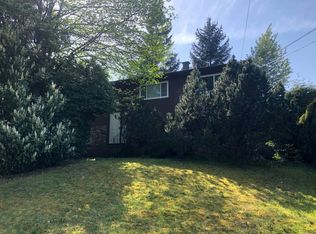 1528 Eastern Dr, Pt Coquitlam, BC V3C 2S8