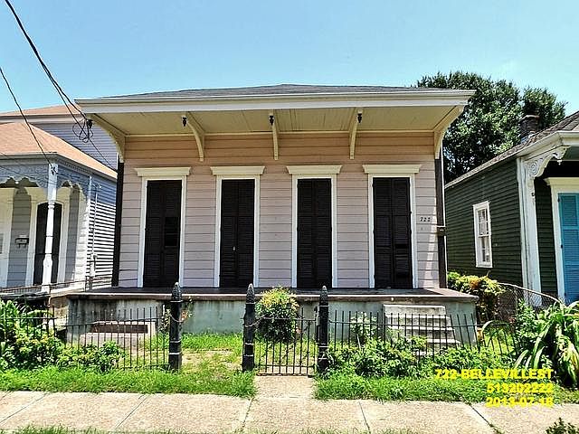 1st image of 722 Belleville St