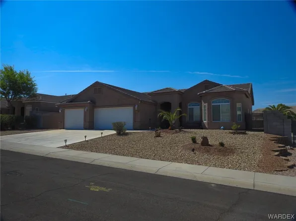 2744 La Paloma Dr, Bullhead City, AZ 86429