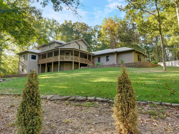 2536 E Melbourne Road, Springfield, MO 65804