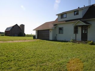 W6515 Pierce Rd, Elkhorn, WI 53121