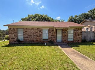 1829 S Center St, Denison, TX 75021