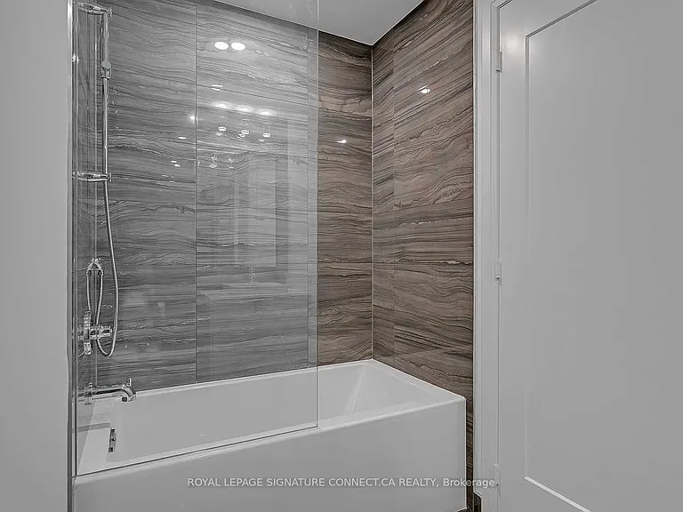 280 Howland Ave #303 — Photo 15