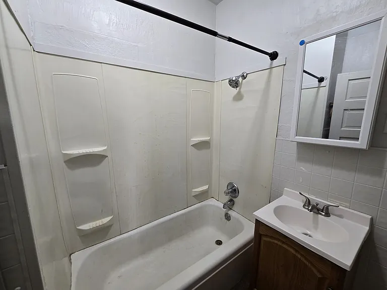 307 Riehl St — Photo 18