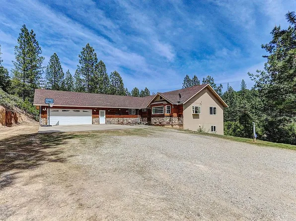 26648 Old Loggers Ln, Colfax, CA 95713