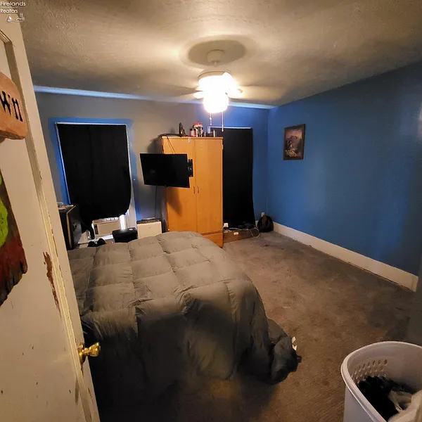 Thumbnail 12
