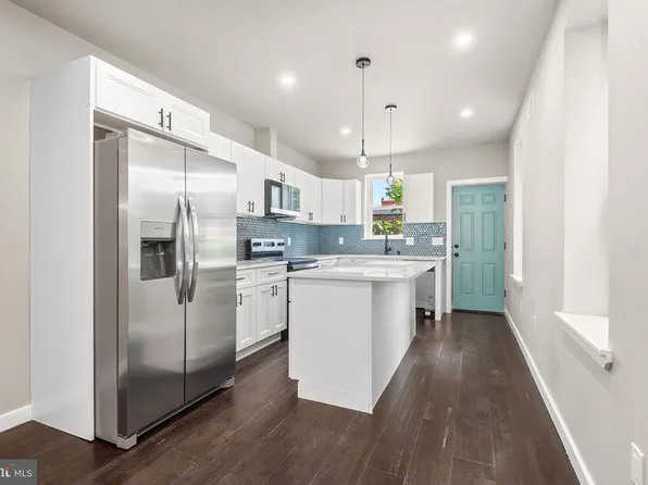 3371 Emerald St, Philadelphia, PA 19134