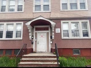 112 Schley St #1L, Newark, NJ 07112