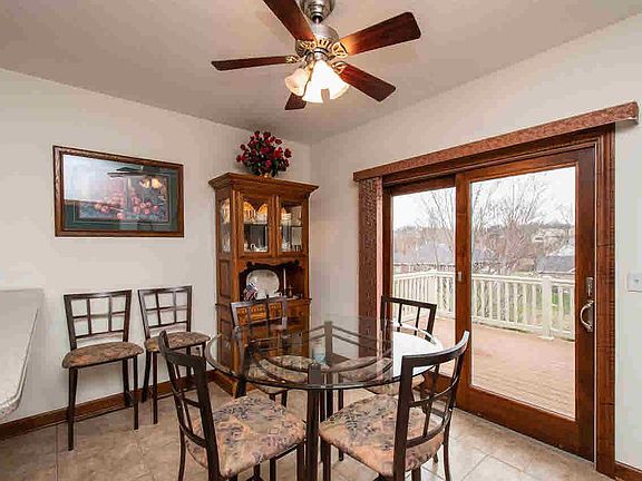 5th image of 305 W 5th Avenue Ct