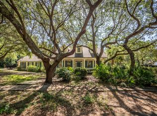 439 Rankin Rd, Mary Esther, FL 32569