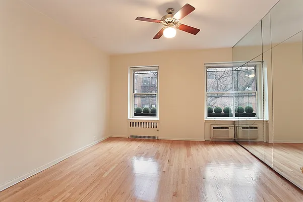 Rented by Corcoran | media 43