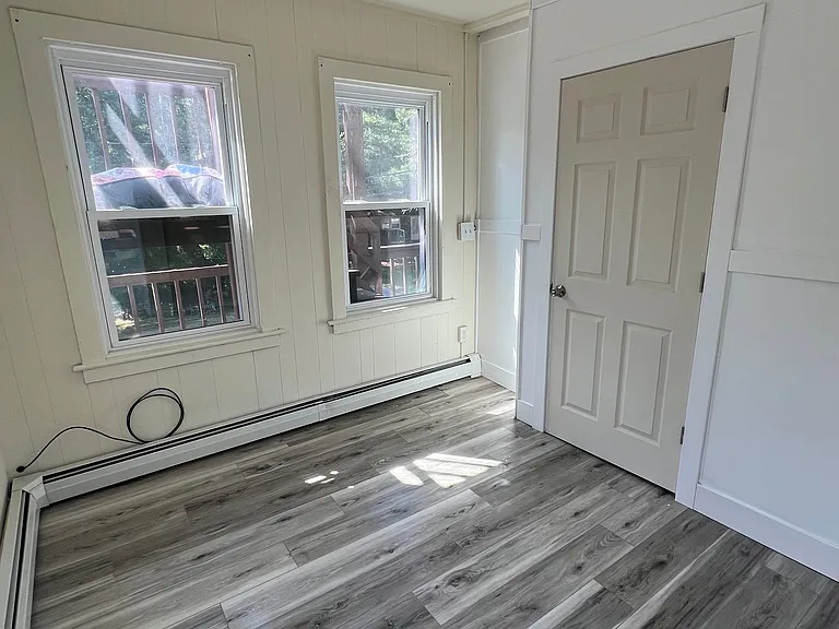 16-20 Lake St #2 — Photo 5