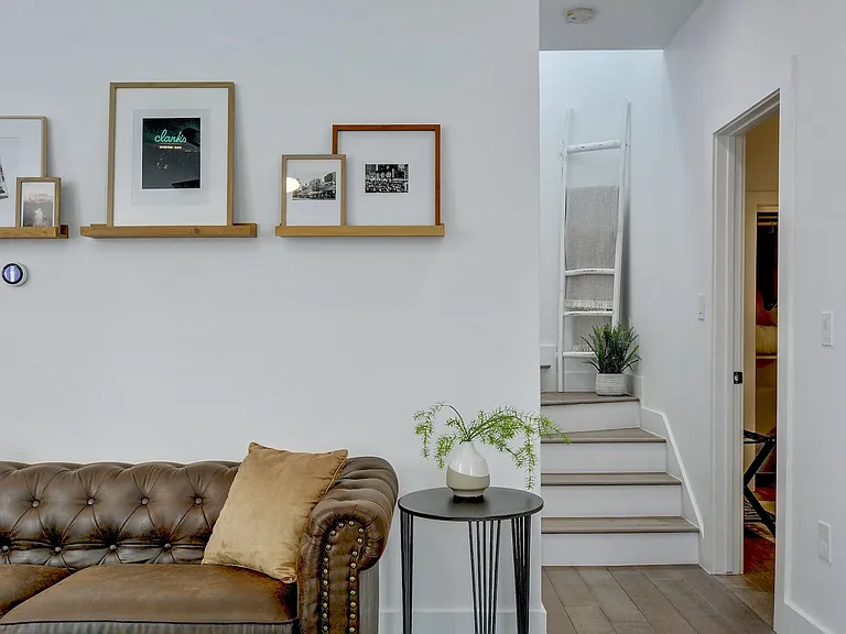 413 W Odell St #2 — Photo 8