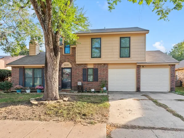 7816 Castillo Rd, Fort Worth, TX 76112