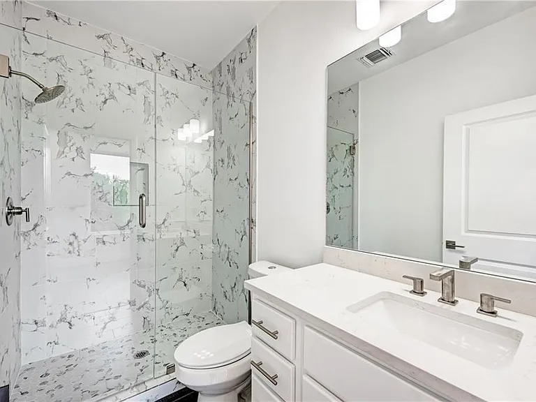 6111 Begonia Cir #1 — Photo 15