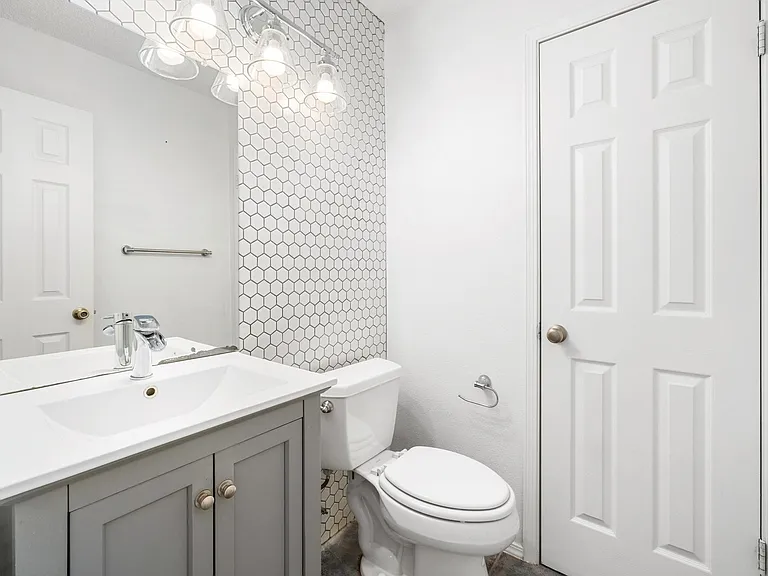 12701 Tantara Dr — Photo 16