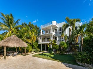 144 N Rolling Hill Rd, Tavernier, FL 33070