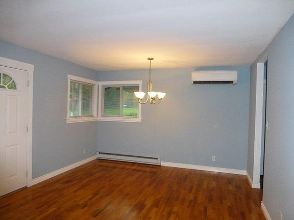 Dining Room with Split heating - A/C Unit