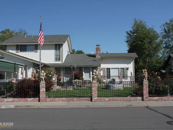 2207 Howard Dr, Sparks, NV 89434