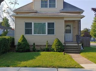 633 Terrace Blvd, Depew, NY 14043