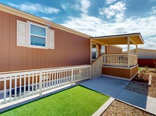3 Running Indian Dr, Alamogordo, NM 88310