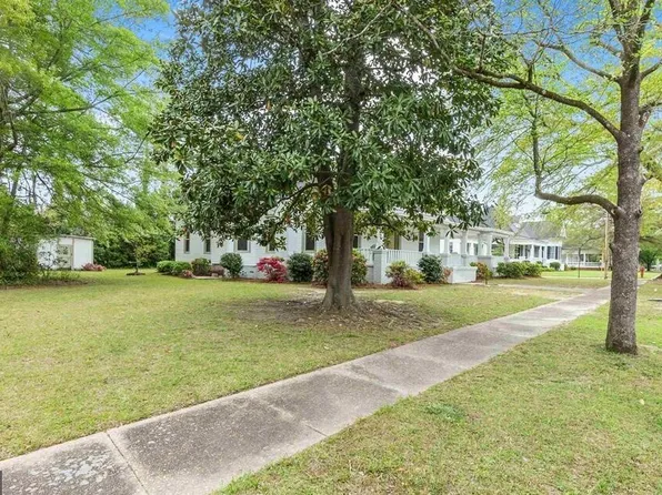 110 Minor Ave, Montezuma, GA 31063