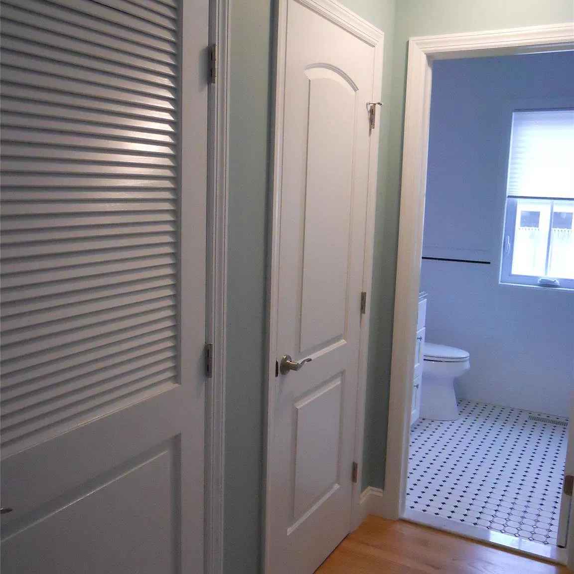 2 bed, 1.0 bath, 744 sqft, $3,000 — Photo 4