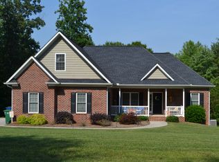 155 Belewsfield Rd, Stokesdale, NC 27357
