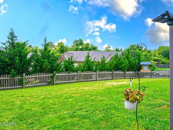 5th image of 6101 McMillian Creek Dr