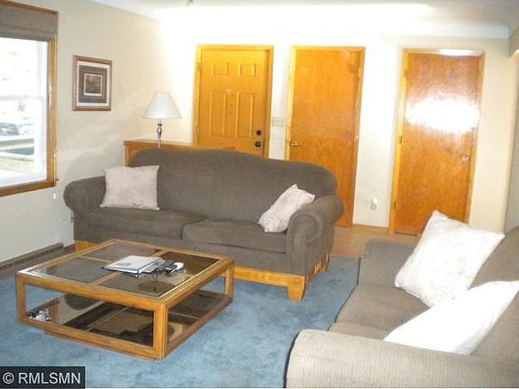 4th image of 1918 Edgewood Ln