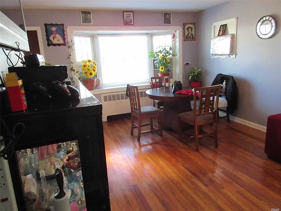 4th image of 243 Linden Ave