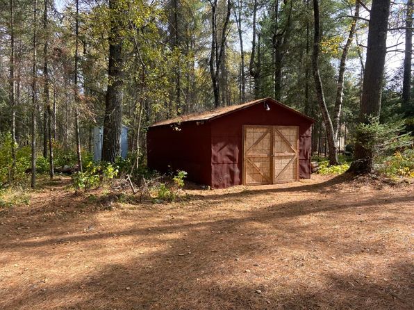 2279 Smith Lake Rd, Duluth, MN 55803
