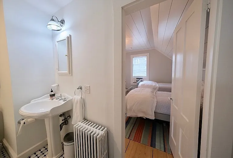82 Center St — Photo 24