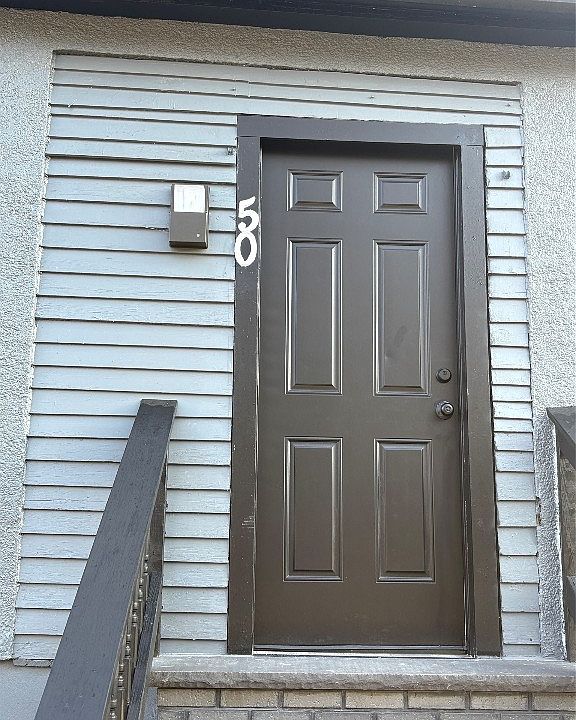 1st image of 50 Schubert St