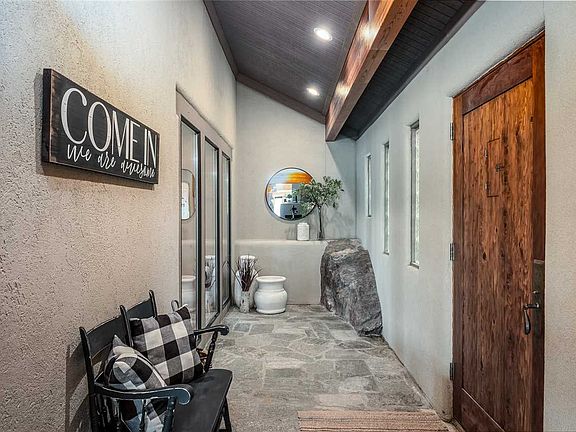 4th image of 1214 S Starr Ln