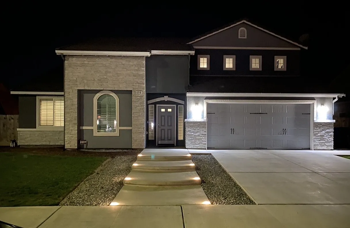 Morro Ln, Lemoore — Photo 1