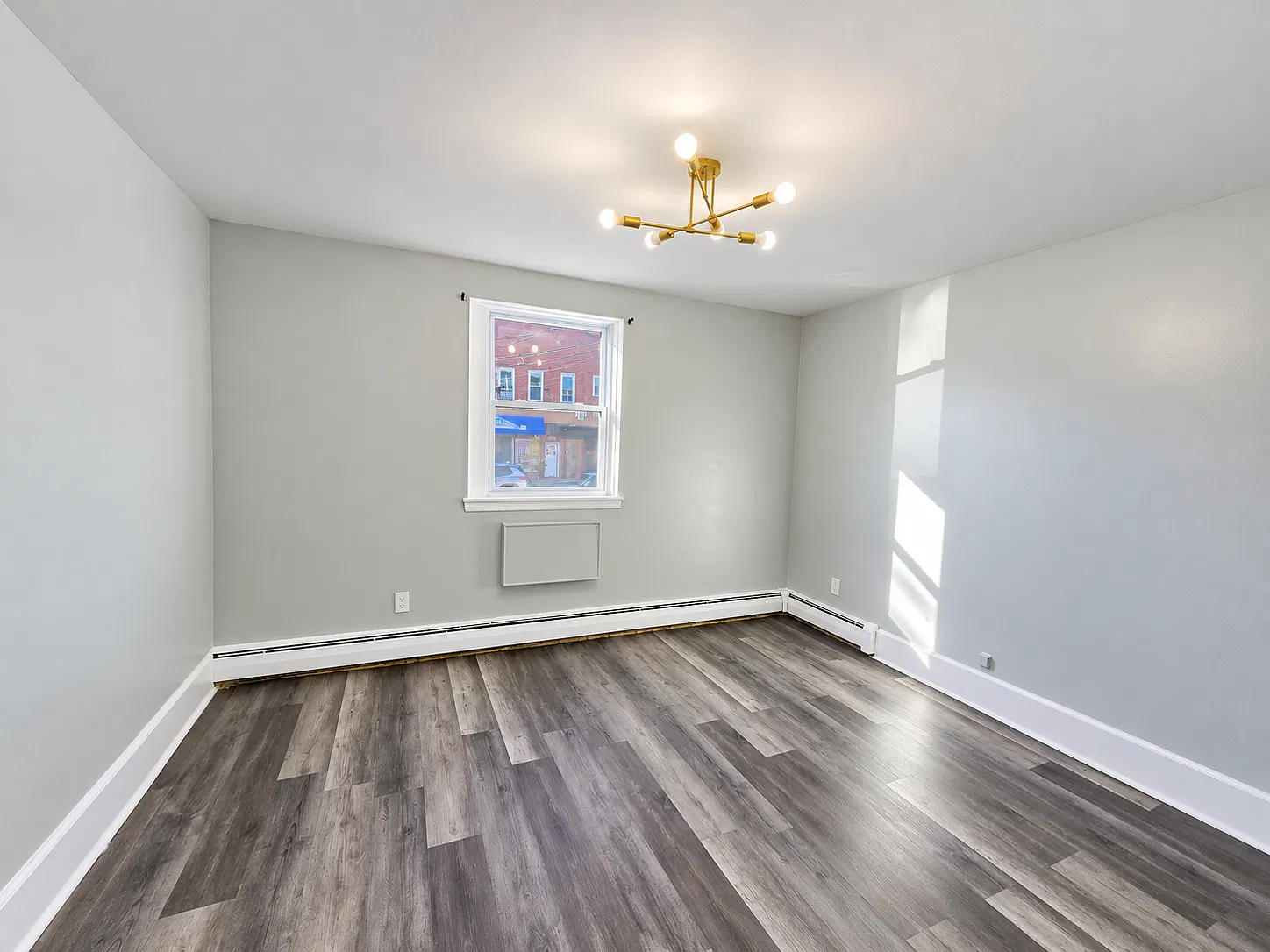 2 bed, 650 sqft, $1,645 — Photo 4