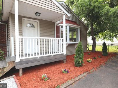 1821 Edgely Rd, Levittown, PA, 19057