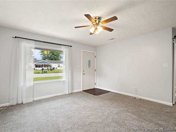 5th image of 3102 Beacon Drive