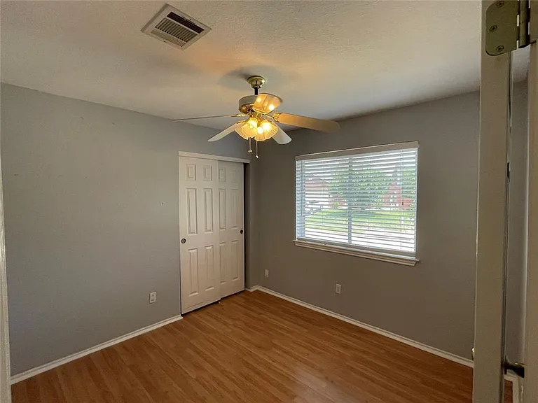 2501 Willow Way — Photo 16