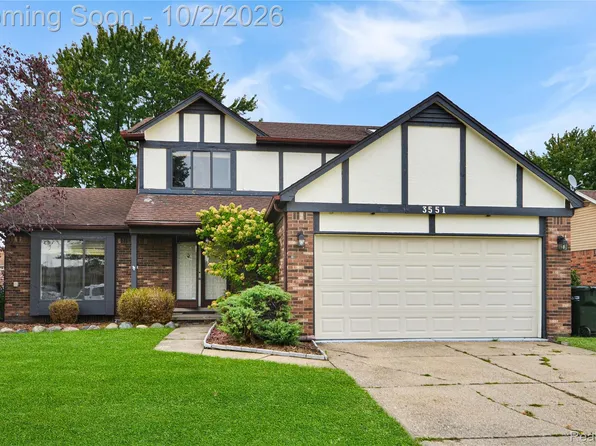 3551 Chippendale Dr, Sterling Heights, MI 48310