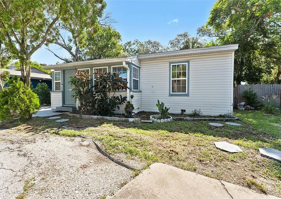 1st image of 617 S HIGHLAND AVENUE
