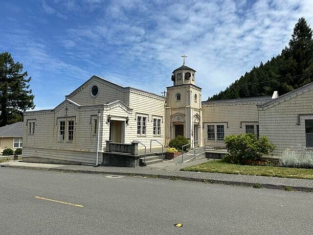 1st image of 402 & 404 Church St